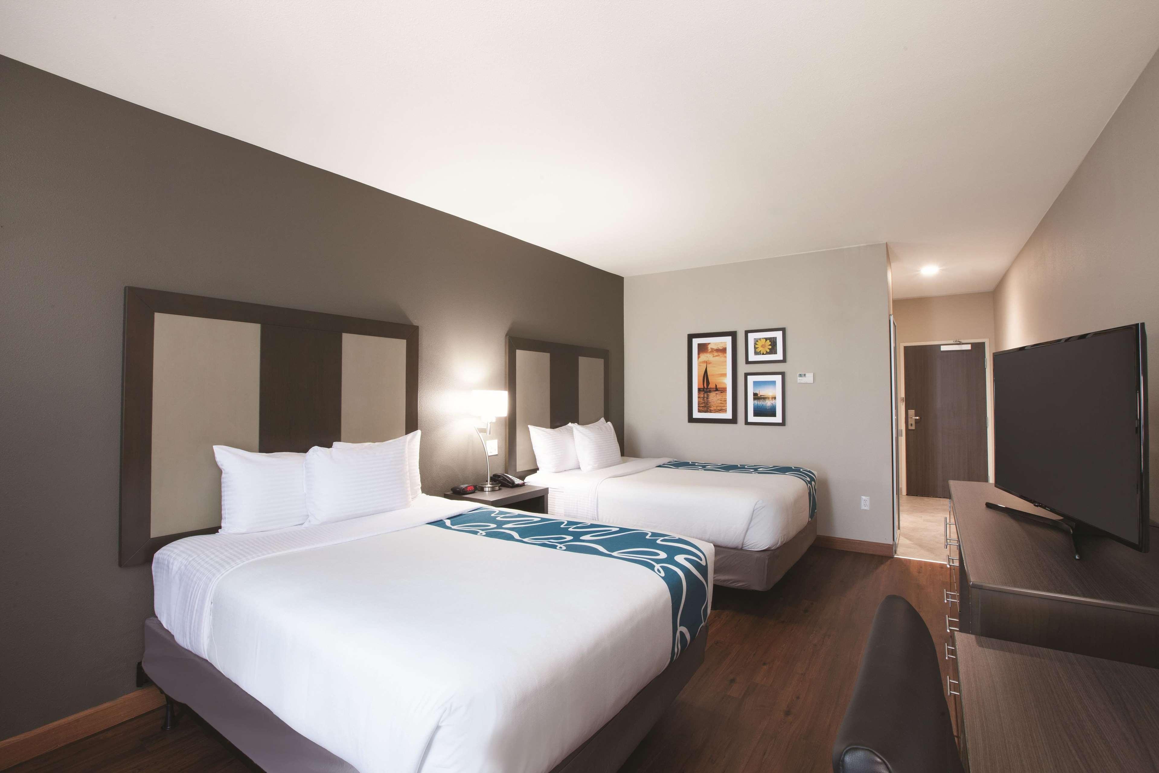 La Quinta By Wyndham Tulsa Broken Arrow Hotel Exterior photo