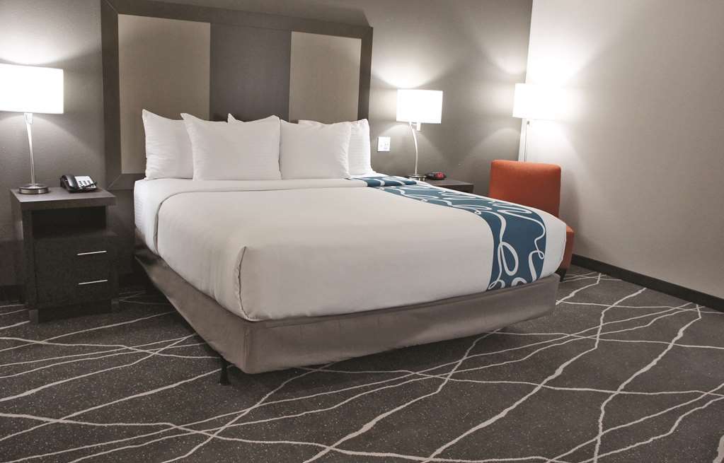 La Quinta By Wyndham Tulsa Broken Arrow Hotel Room photo