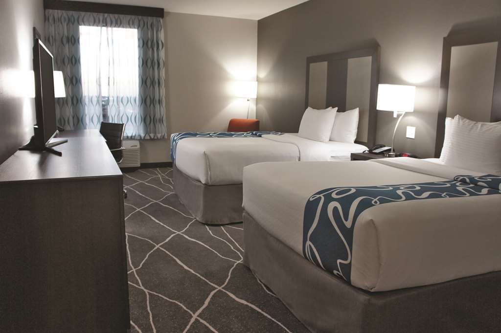La Quinta By Wyndham Tulsa Broken Arrow Hotel Room photo