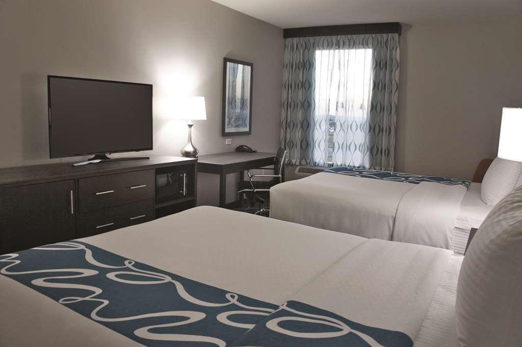 La Quinta By Wyndham Tulsa Broken Arrow Hotel Room photo
